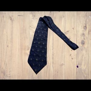Neck tie
